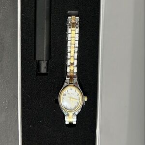 Diao Fendi Gold and Silver Women's Watch